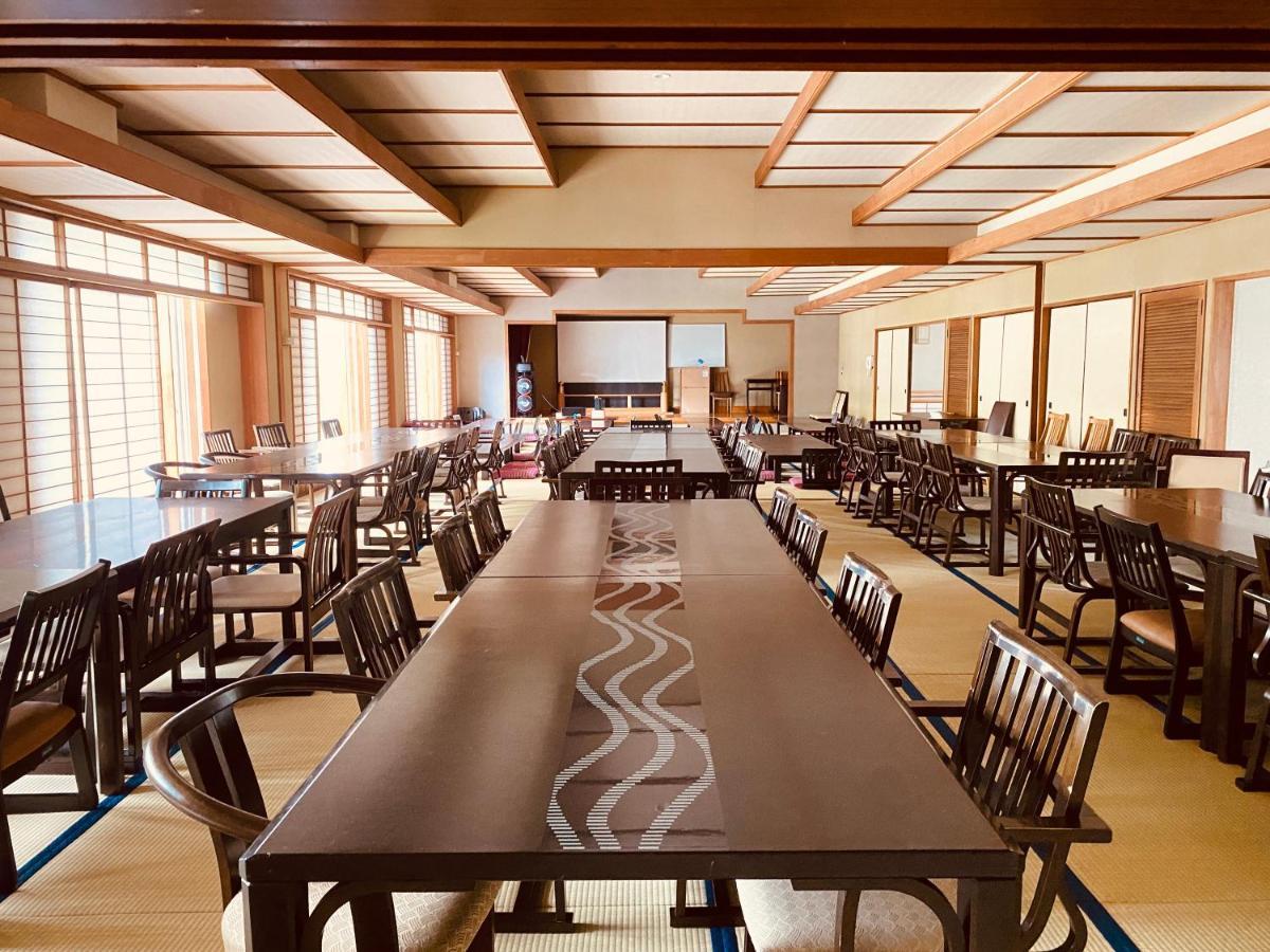 富士祥栄会館 Hotell Oyama  Exteriör bild